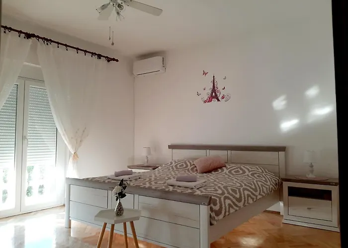 Tomislav Apartman Vrsi