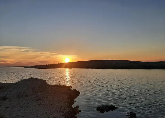 Tomislav アパート ヴーシ